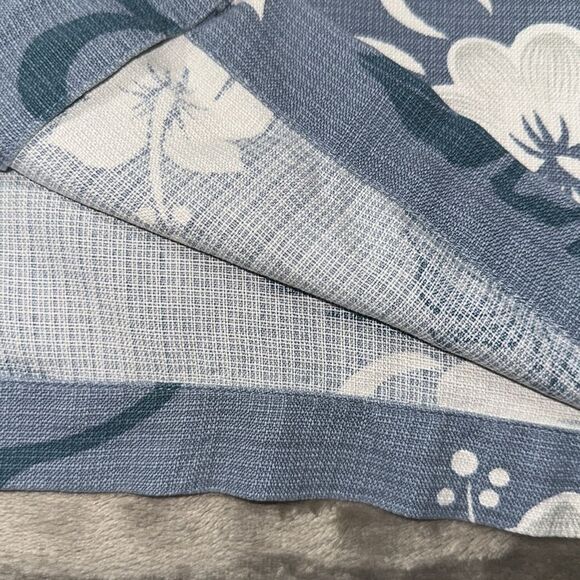 Tommy Bahama XL Vintage Blue White Hawaiian Floral Short Sleeve Casual Shirt - Picture 11 of 11